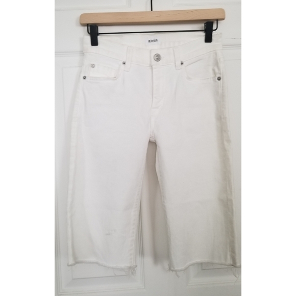 HUDSON Amelia Cut Off Knee shorts in optical white - Picture 2 of 7